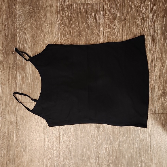 Active Basic Black Camisole - S - Picture 2 of 7